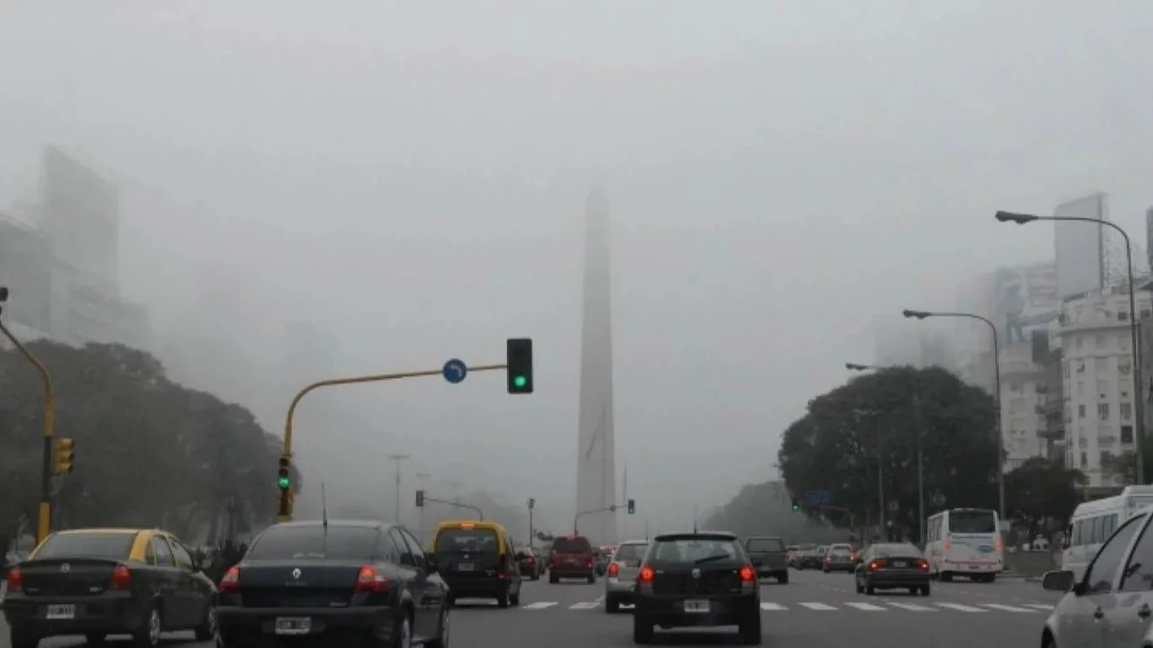 Cielo con neblina en Buenos Aires