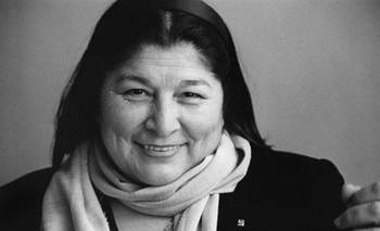 La canción feminista de Mercedes Sosa que se hizo viral por las marchas del 8M | Folklore