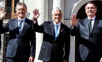 La derecha, un peligro para la democracia | Envío de armas a bolivia