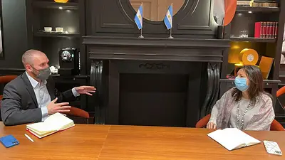 El FMI ratifica que busca con Argentina un programa de facilidades a 10 años El FMI ratifica que busca con Argentina un programa de facilidades a 10 años