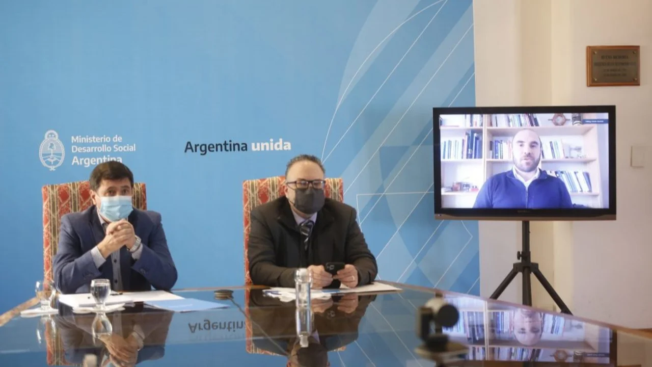 En medio de la tensión, Guzmán tuvo un encuentro con movimientos sociales