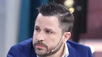 Tetaz: "Mi prioridad es financiar a la educación y no a los servicios de inteligencia" Tetaz: "Mi prioridad es financiar a la educación y no a los servicios de inteligencia"