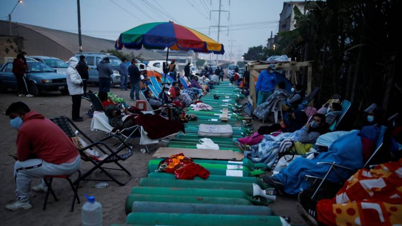 Perú: cobraban 21.000 dólares para atender pacientes graves de COVID-19 en el hospital