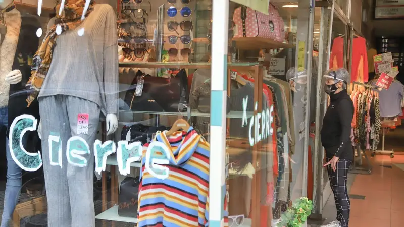 El comercio es el termómetro de la crisis: el sector lidera el cierre de empresas en plena caída del consumo