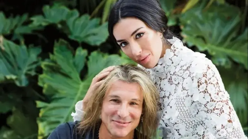 Claudio Caniggia y Sofía Bonelli