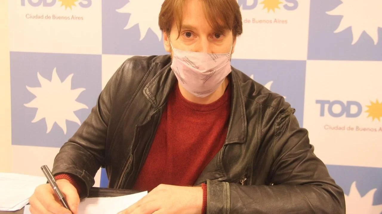 Federico Fernández.