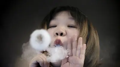 Los jóvenes son atraídos a la adicción al tabaco a través de cigarrillos electrónicos, según la OMS Los jóvenes son atraídos a la adicción al tabaco a través de cigarrillos electrónicos, según la OMS