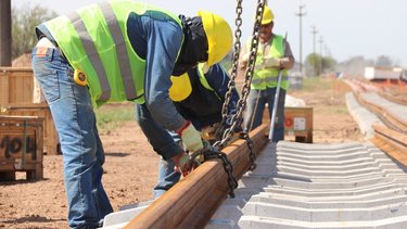 A este ritmo los salarios reales caerán 3,8% este año