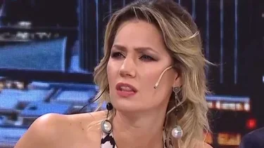 Papelon de Losada: quiso atacar a cristina, le salió mal y se burlaron de ella