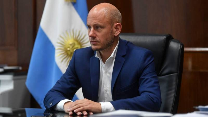 Merediz destacó la importancia de mejorar el acceso de las mujeres al mercado laboral
