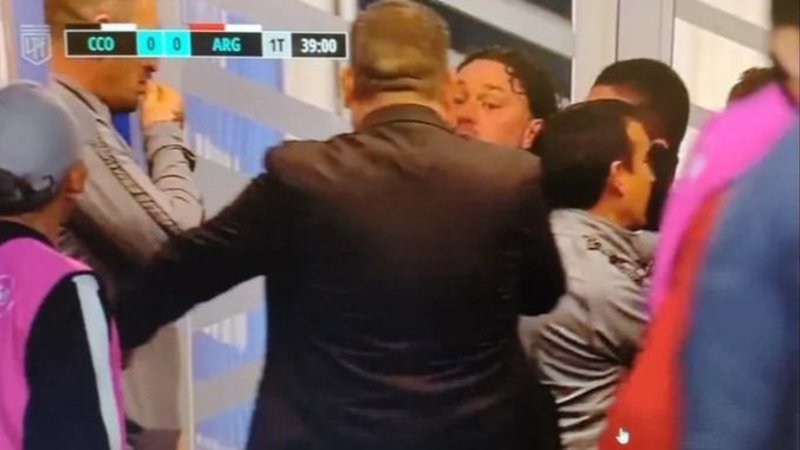 Liga Profesional de Fútbol, Gabriel Milito, Argentinos Juniors, Central Córdoba.