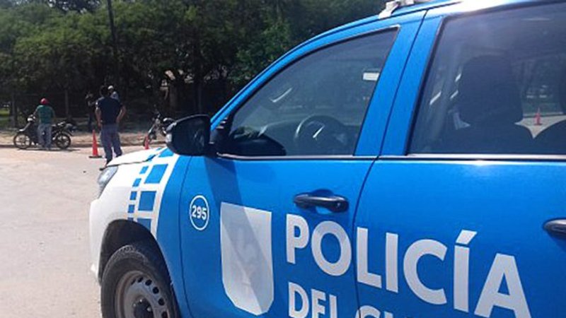Chaco: rescataron a un bebé recién nacido de un pozo ciego