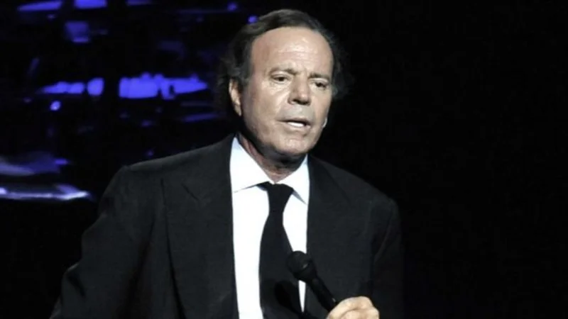 Julio Iglesias. Meme