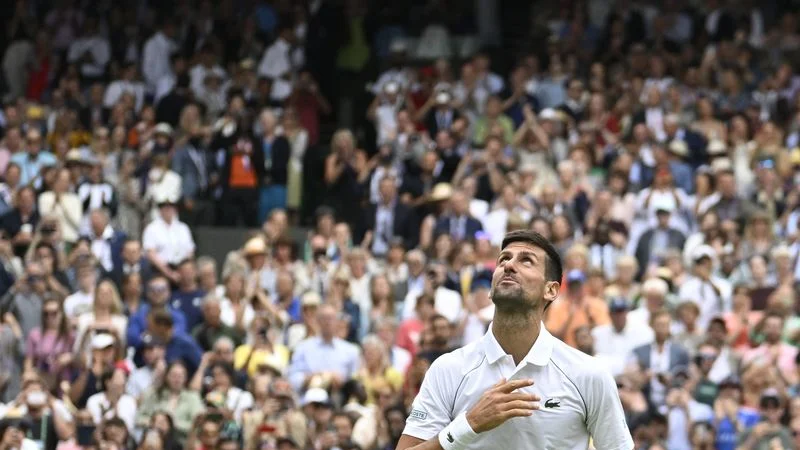 Djokovic vence a Sinner y se mete en las semifinales de Wimbledon