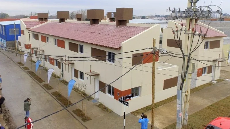 Avellaneda: nueva entrega de viviendas en Wilde y Sarandí