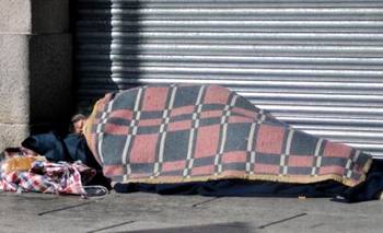 Alarmante: en algunas ciudades se duplicó el número de personas sin techo | Personas en situación de calle