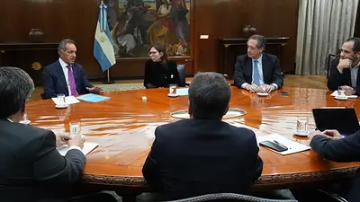 Los automotrices destacaron la medida del Gobierno para asegurar los dólares para importar autopartes Los automotrices destacaron la medida del Gobierno para asegurar los dólares para importar autopartes