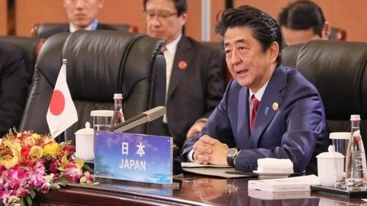 Shinzo Abe 