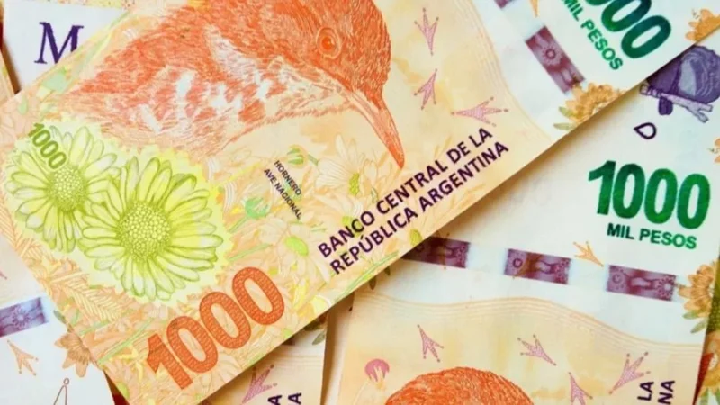 Niño de 9 años lleva 100 mil pesos a la escuela y lo repartió entre sus compañeros en Caleta Olivia, Santa Cruz