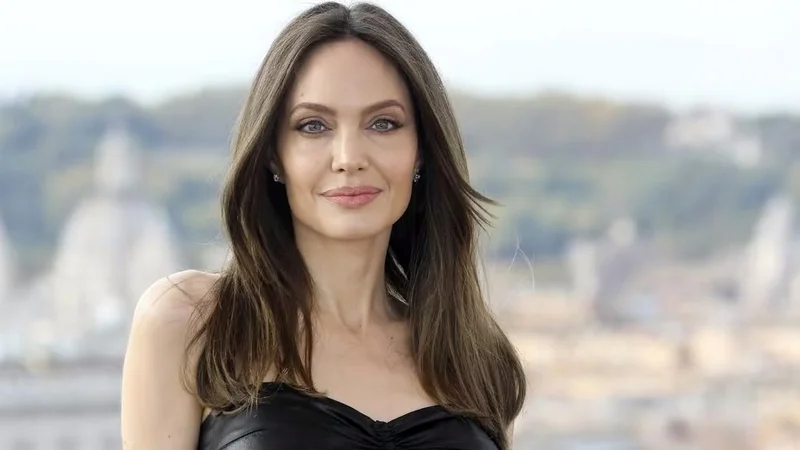 Angelina Jolie