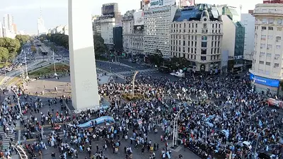 9 de Julio: JxC y la izquierda coincidieron en una jornada de protesta 9 de Julio: JxC y la izquierda coincidieron en una jornada de protesta
