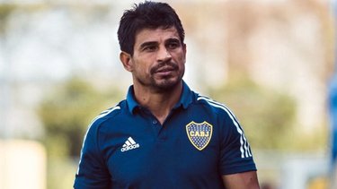 Boca presentó a Hugo Ibarra como reemplazo de Battaglia