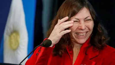 Buena señal del mercado a Batakis: subieron 6% los bonos en pesos Buena señal del mercado a Batakis: subieron 6% los bonos en pesos