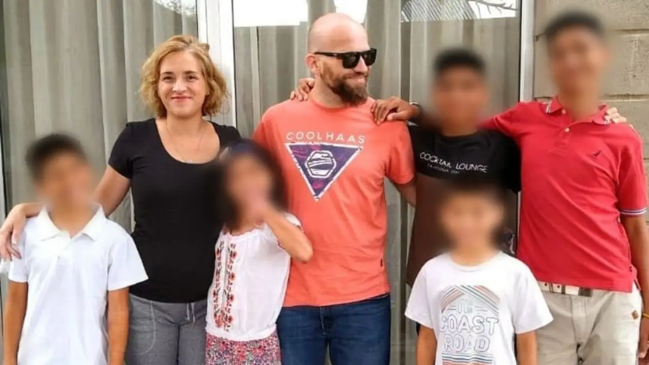 #AdoptenNiñesGrandes, la campaña detrás de la historia de una familia que adoptó 5 hermanos: "La mayoría de los padres solo quieren bebés"