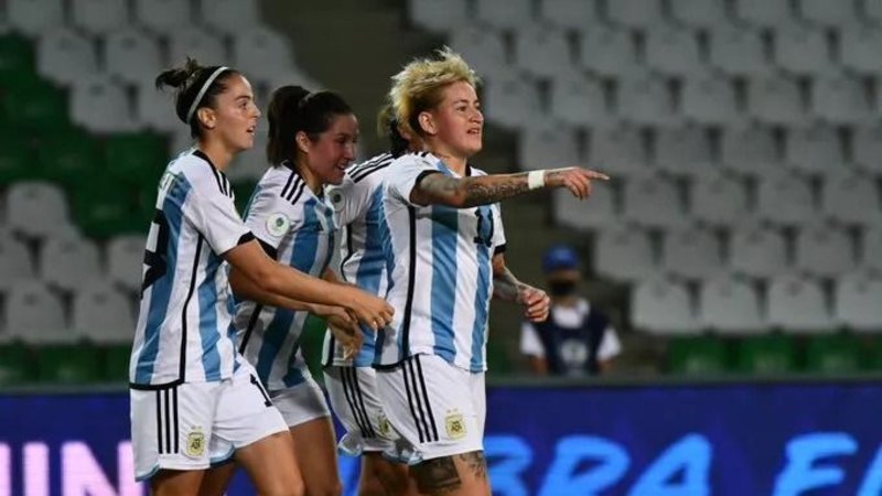 Selección Argentina Femenina, Copa América Colombia 2022, Estefanía Banini, Yamila Rodríguez.