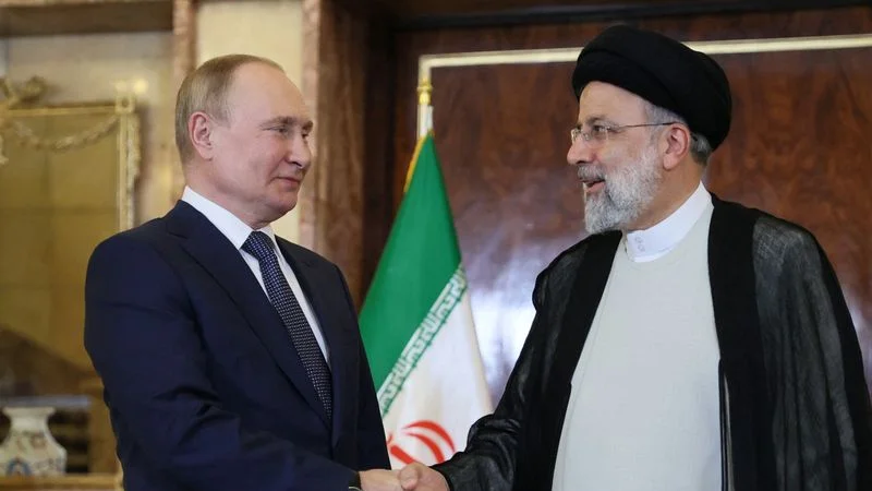 Putin viajó a Teherán y se reunió con sus pares de Turquía y de Siria