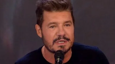Debut de Marcelo Tinelli en El Trece. Cuándo empieza Canta Conmigo Ahora. Maltratos del director Fernando Rolom Debut de Marcelo Tinelli en El Trece. Cuándo empieza Canta Conmigo Ahora. Maltratos del director Fernando Rolom
