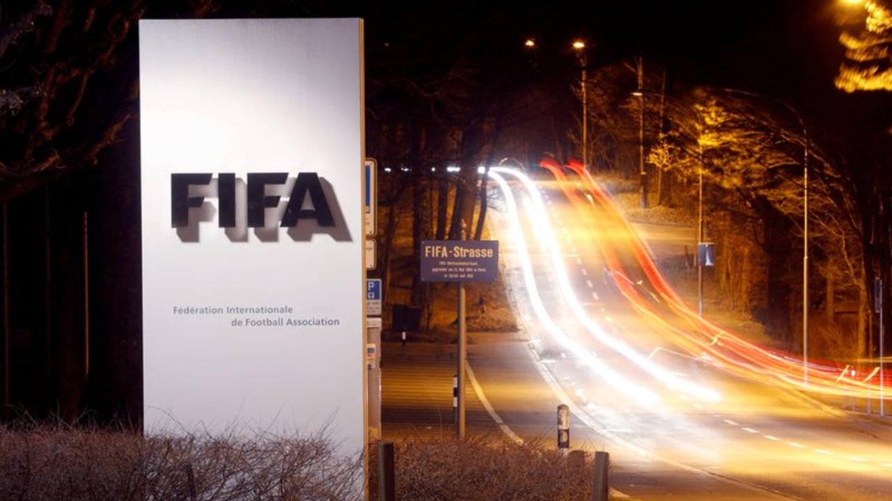 La FIFA advierte que podría suspender a la federación de El Salvador por injerencia del Gobierno