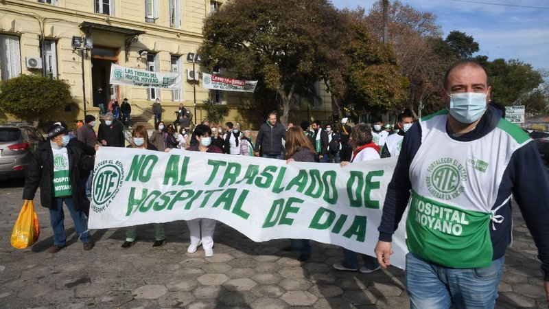 Gremios marcharon por el centro porteño y denunciaron un ajuste a la salud mental en la Ciudad