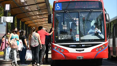 Reformas en la estación Constitución: qué líneas de colectivos cambian de parada Reformas en la estación Constitución: qué líneas de colectivos cambian de parada