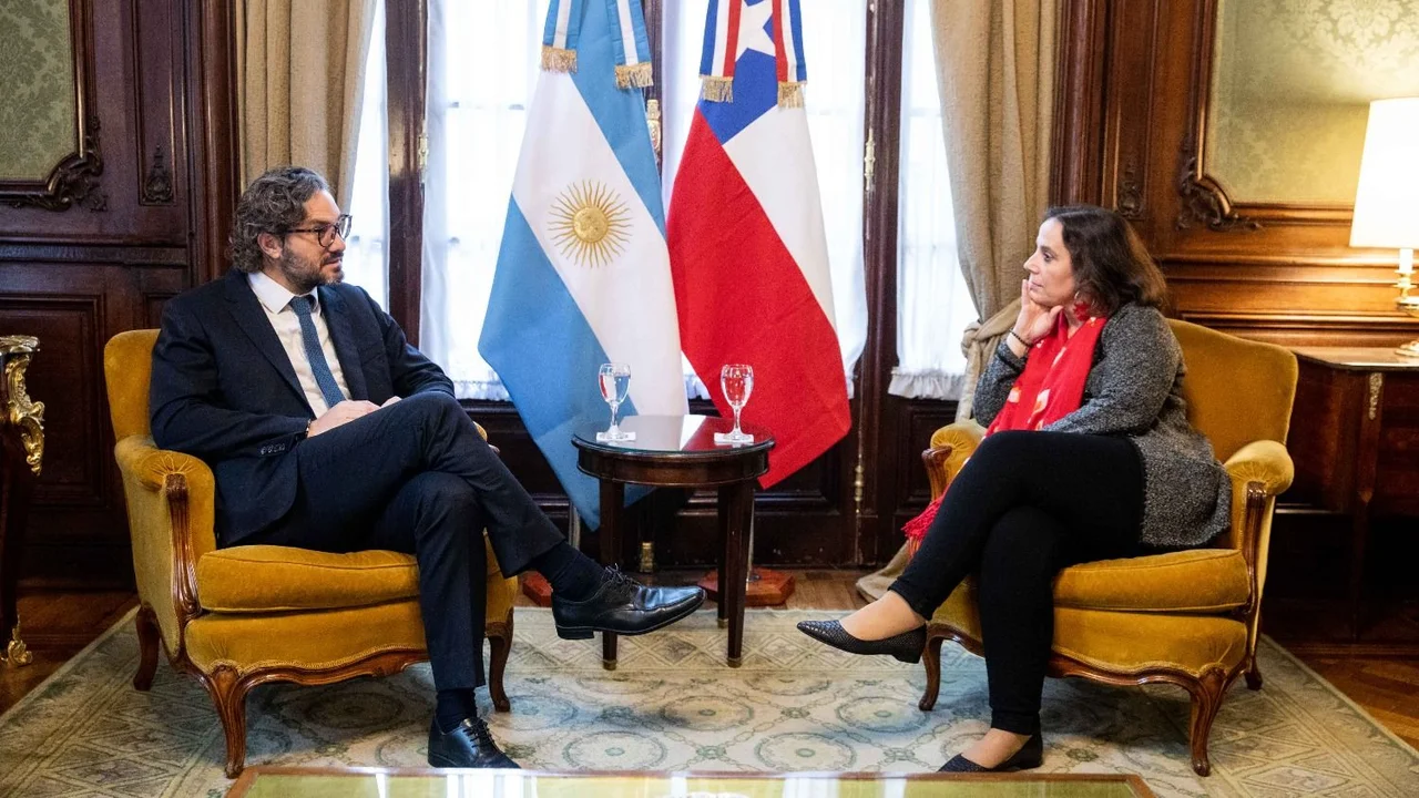 Argentina y Chile avanzan en proyectos conjuntos por el desarrollo de litio