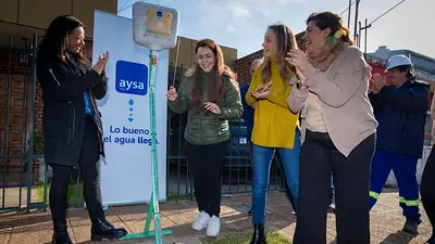 Galmarini inauguró una red cloacal en Tigre Galmarini inauguró una red cloacal en Tigre