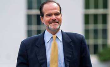 Claver Carone: FMI y BID, la misma conducta | Opinión