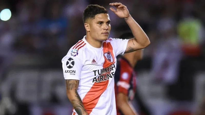 Juanfer Quintero, River, fútbol argentino, deportes, redes sociales