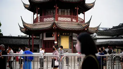 China amplía vuelos internacionales y flexibiliza sus medidas contra el coronavirus China amplía vuelos internacionales y flexibiliza sus medidas contra el coronavirus