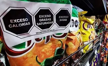 Pobreza y "crisis de malnutrición": a contramano de Milei, FAO pide reforzar octógonos | Nutrición
