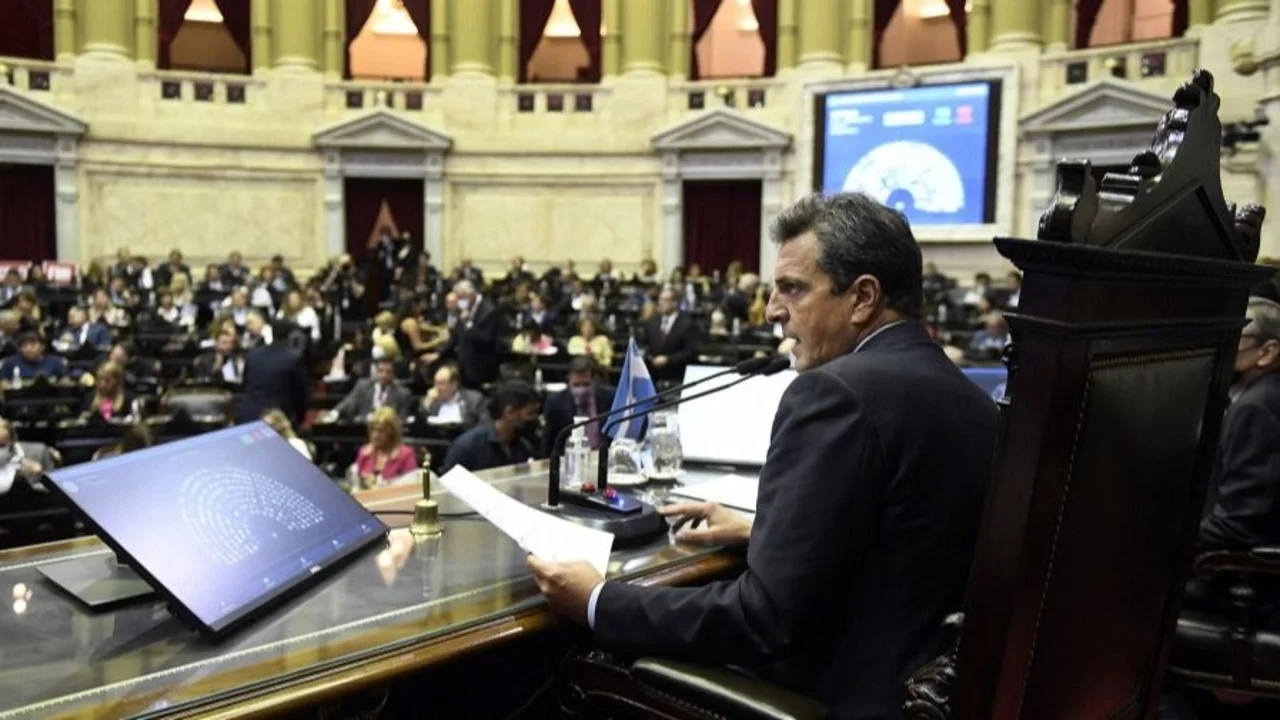 El martes, Diputados votará la renuncia de Massa a la presidencia de la Cámara
