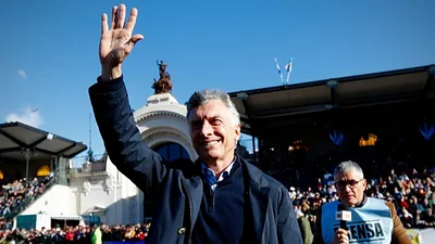 A un año de las elecciones, Macri lanzará su nuevo libro "Para qué" A un año de las elecciones, Macri lanzará su nuevo libro "Para qué"