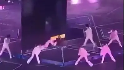 accidente K-Pop Mirror accidente K-Pop Mirror
