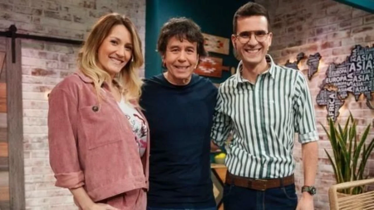 Mica Viciconte, Ariel Rodríguez Palacios y Nico Peralta