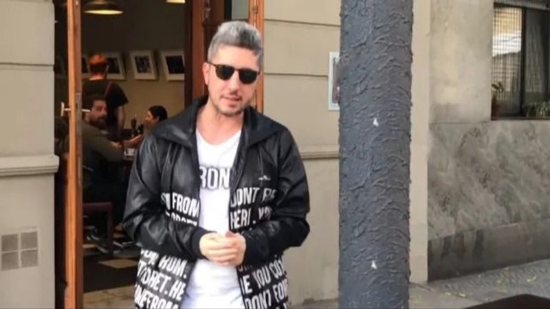 Jey Mammón se reúne con Telefe