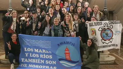 Adiós a una ley machista de 100 años que prohibía a trabajadoras mujeres en ciertas actividades Adiós a una ley machista de 100 años que prohibía a trabajadoras mujeres en ciertas actividades