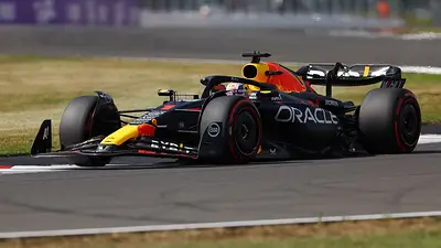 Verstappen logra la pole para el Gran Premio de Gran Bretaña, Norris queda segundo Verstappen logra la pole para el Gran Premio de Gran Bretaña, Norris queda segundo