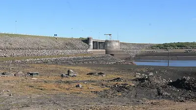 Cómo está Uruguay después de las lluvias: cierre de compuertas y esperanza Cómo está Uruguay después de las lluvias: cierre de compuertas y esperanza