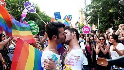 Comunidad LGBTIQ+ Comunidad LGBTIQ+