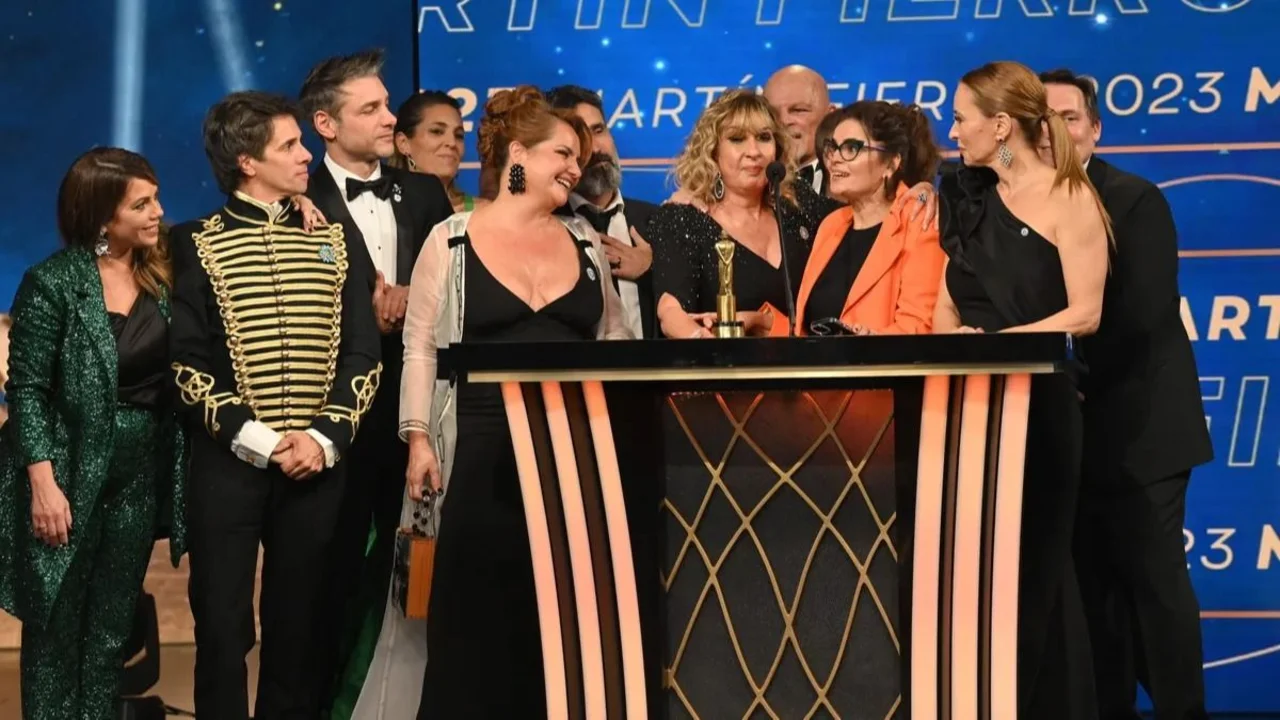 Georgina Barbarossa y su equipo de A la barbarossa